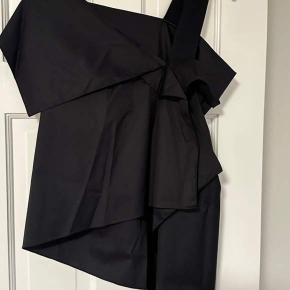 Brand new Roland Mouret Black Asymmetrical Top Black - Picture 3 of 4